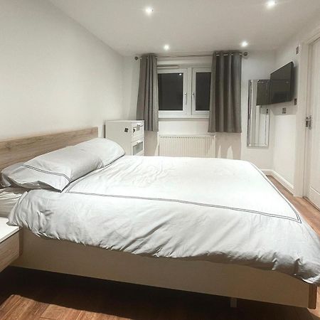 Spacious Private Room In Vibrant South London Thornton Heath Екстериор снимка